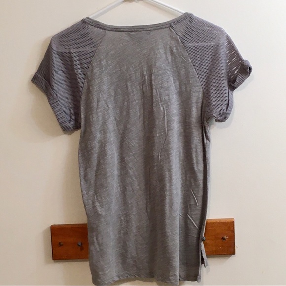Rock & Republic Short Sleeve Gray Shirt Size XS - Picture 3 of 8